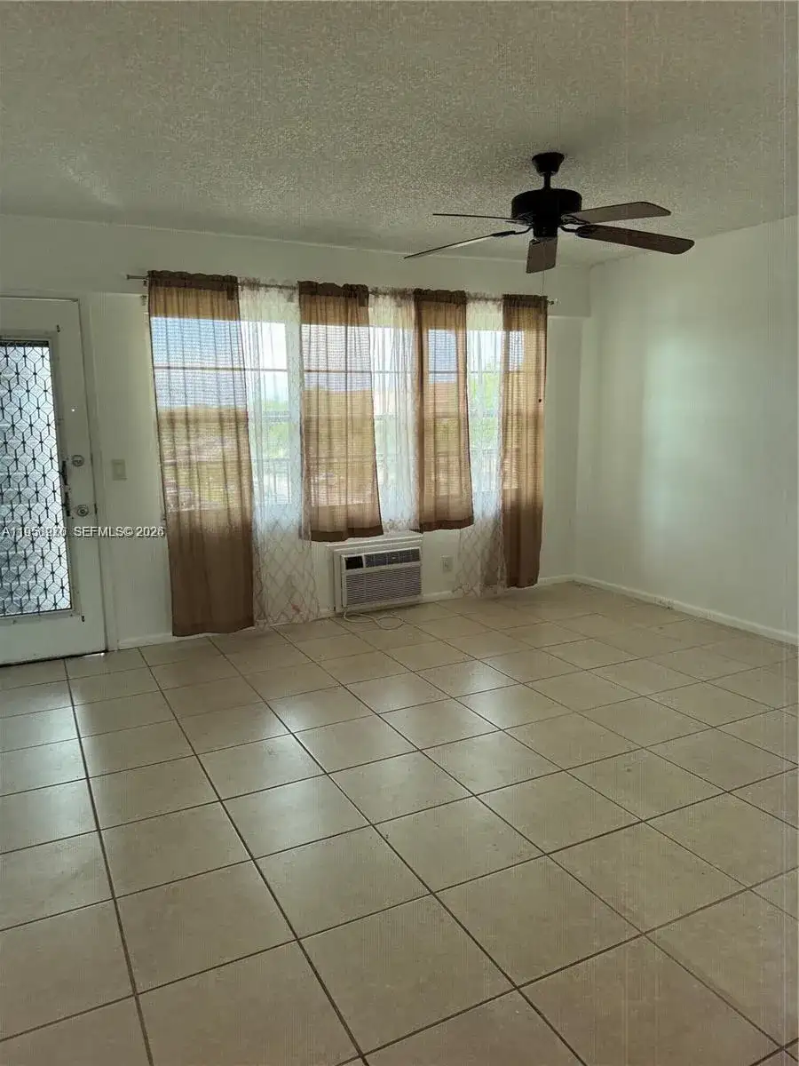 13550 SW 6th Ct # 409A, Pembroke Pines FL 33027 photo 4