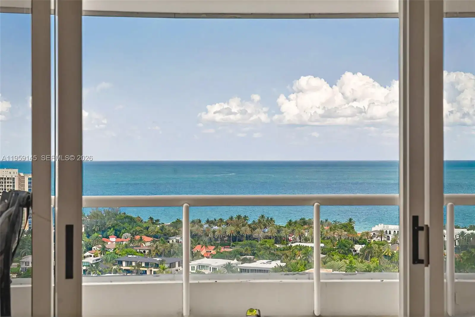 21050 Point Pl # 2301, Aventura FL 33180 photo 3