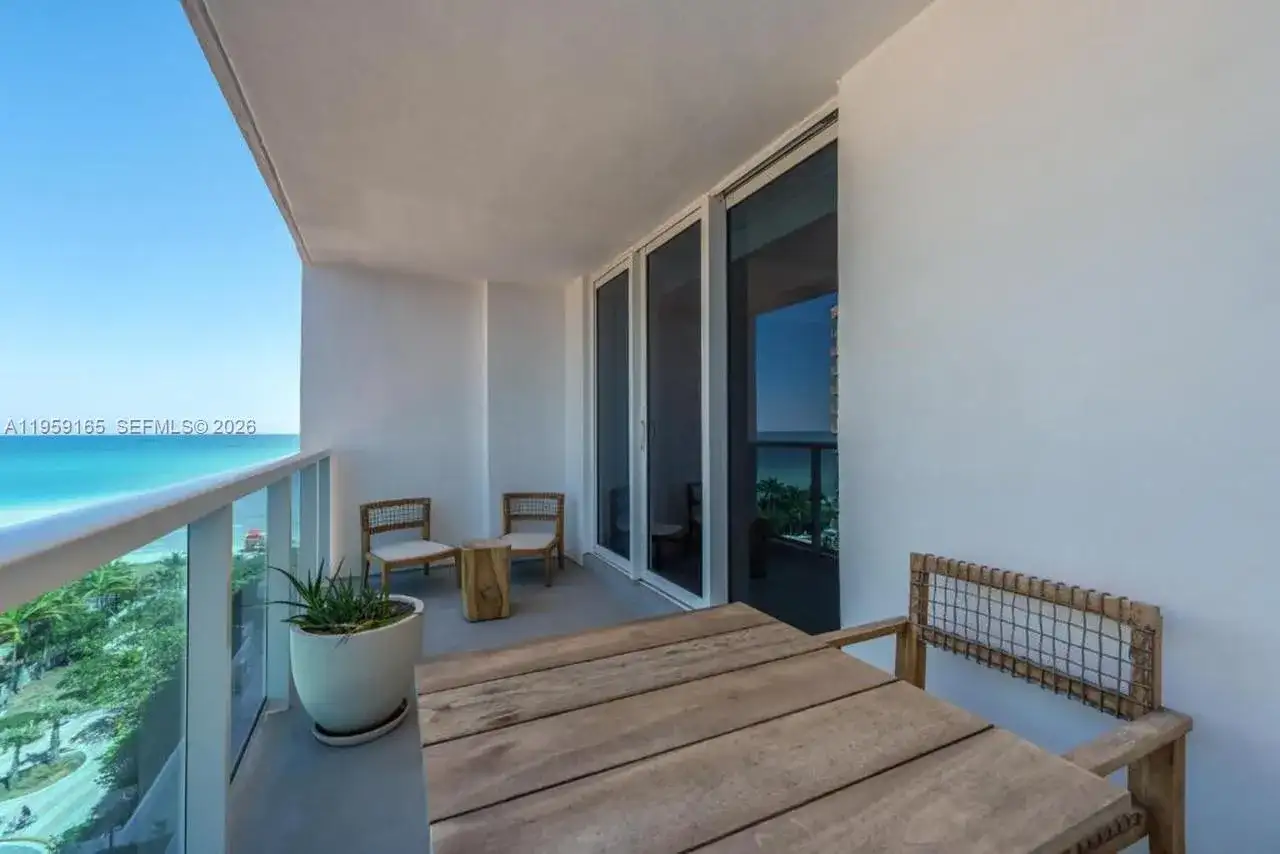 102 24th St # 1007, Miami Beach FL 33139 photo 4