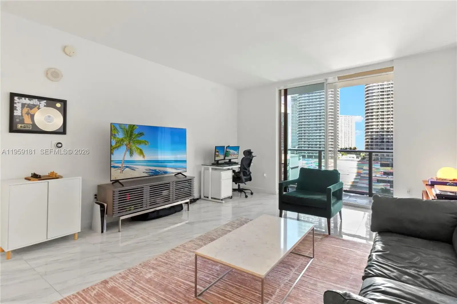 1100 S Miami Ave # 1609, Miami FL 33130 photo 2