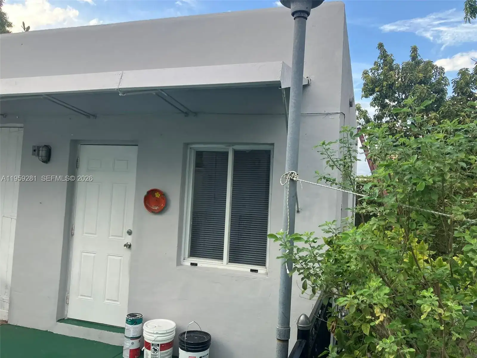 2731 NW 4th St # 2, Miami FL 33125 photo 2