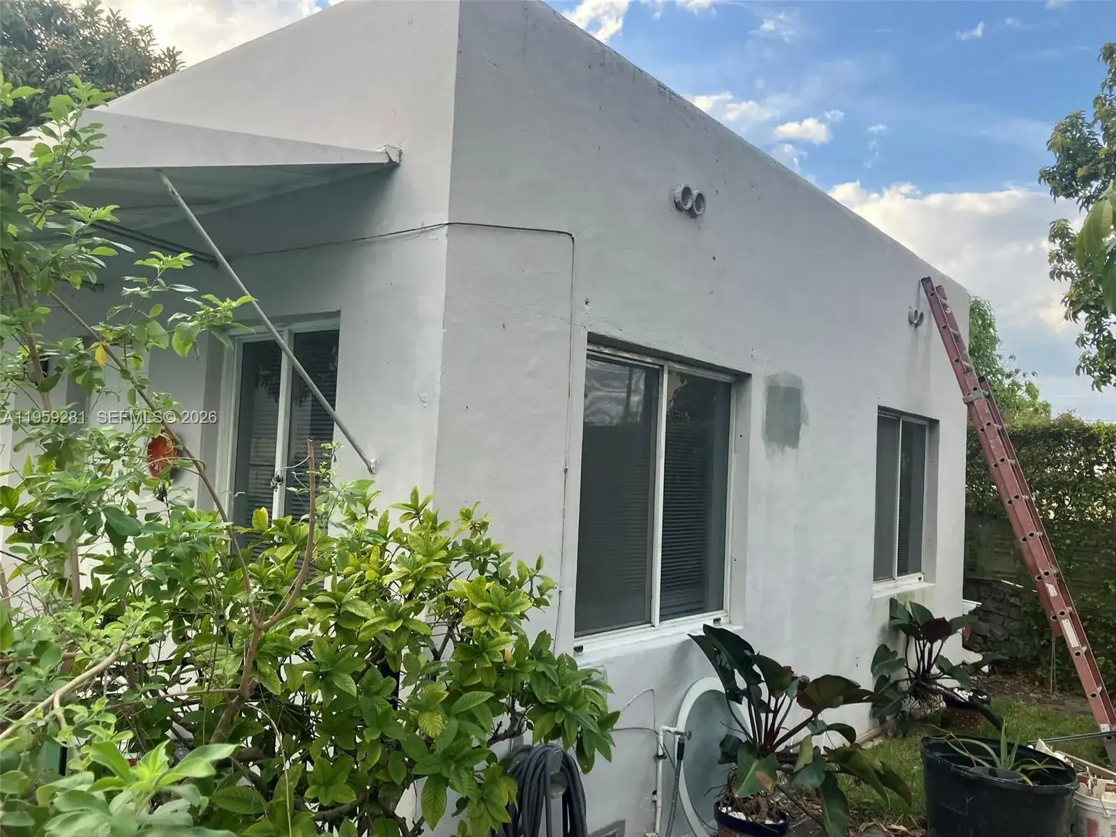 2731 NW 4th St # 2, Miami FL 33125 photo 3
