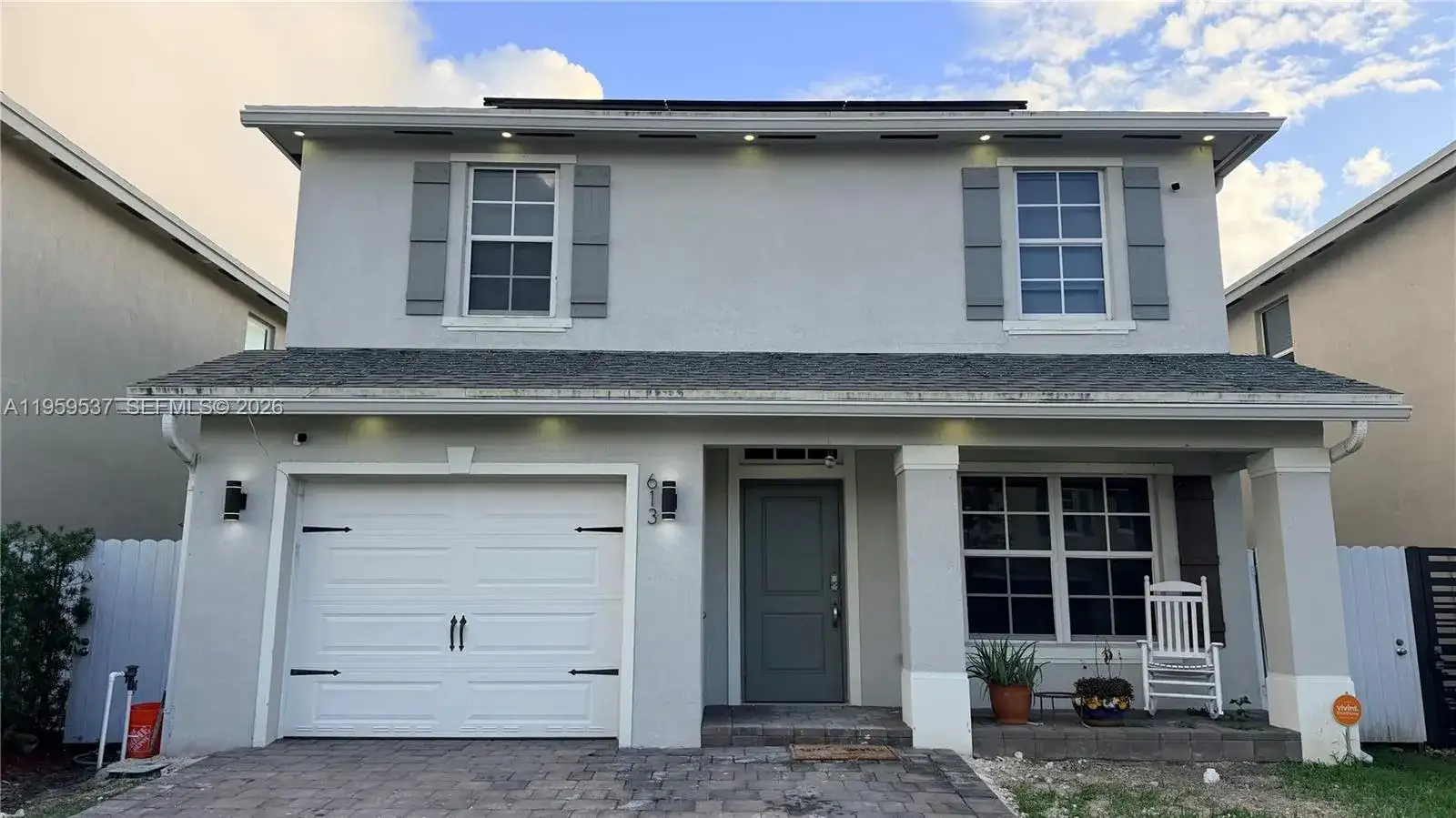 613 NE 5th St, Homestead FL 33034 photo 2