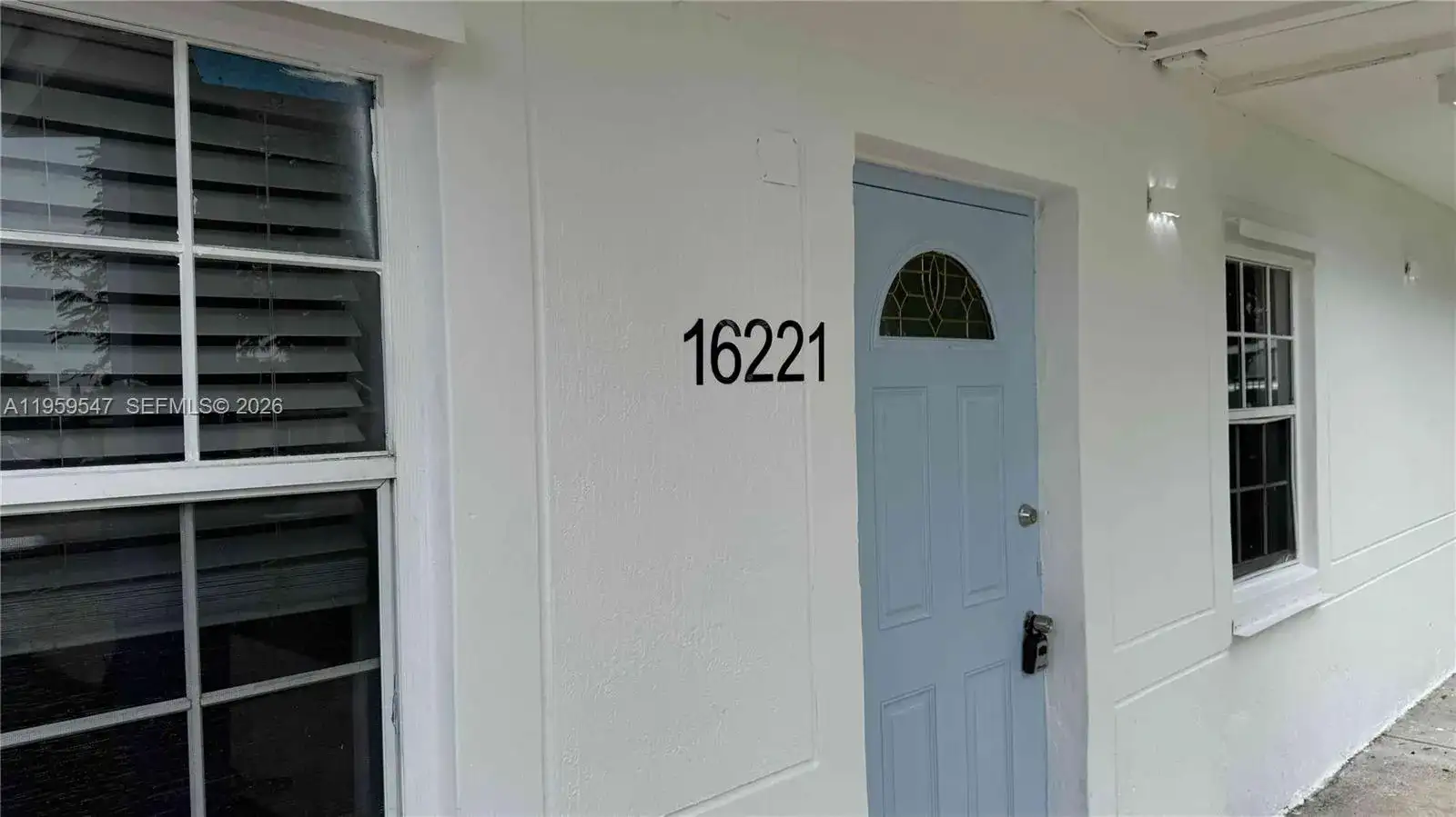 16221 E Bunche Park Dr, Miami Gardens FL 33054 photo 2