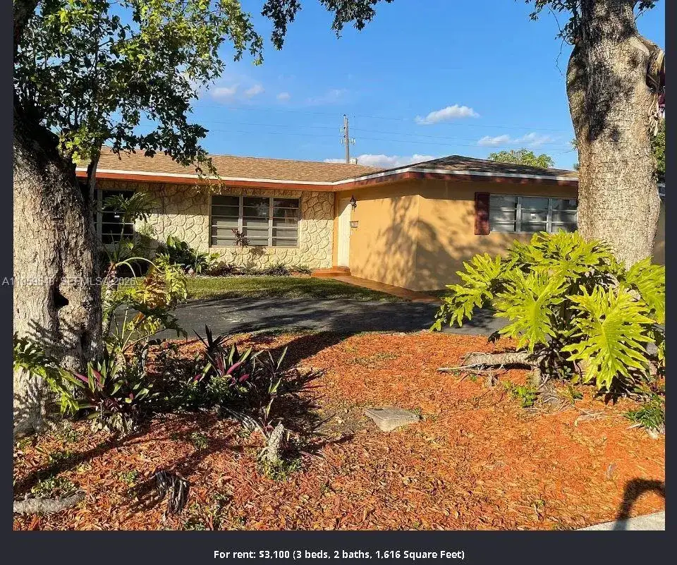7061 NW 15th St # 2, Plantation FL 33313 photo 2