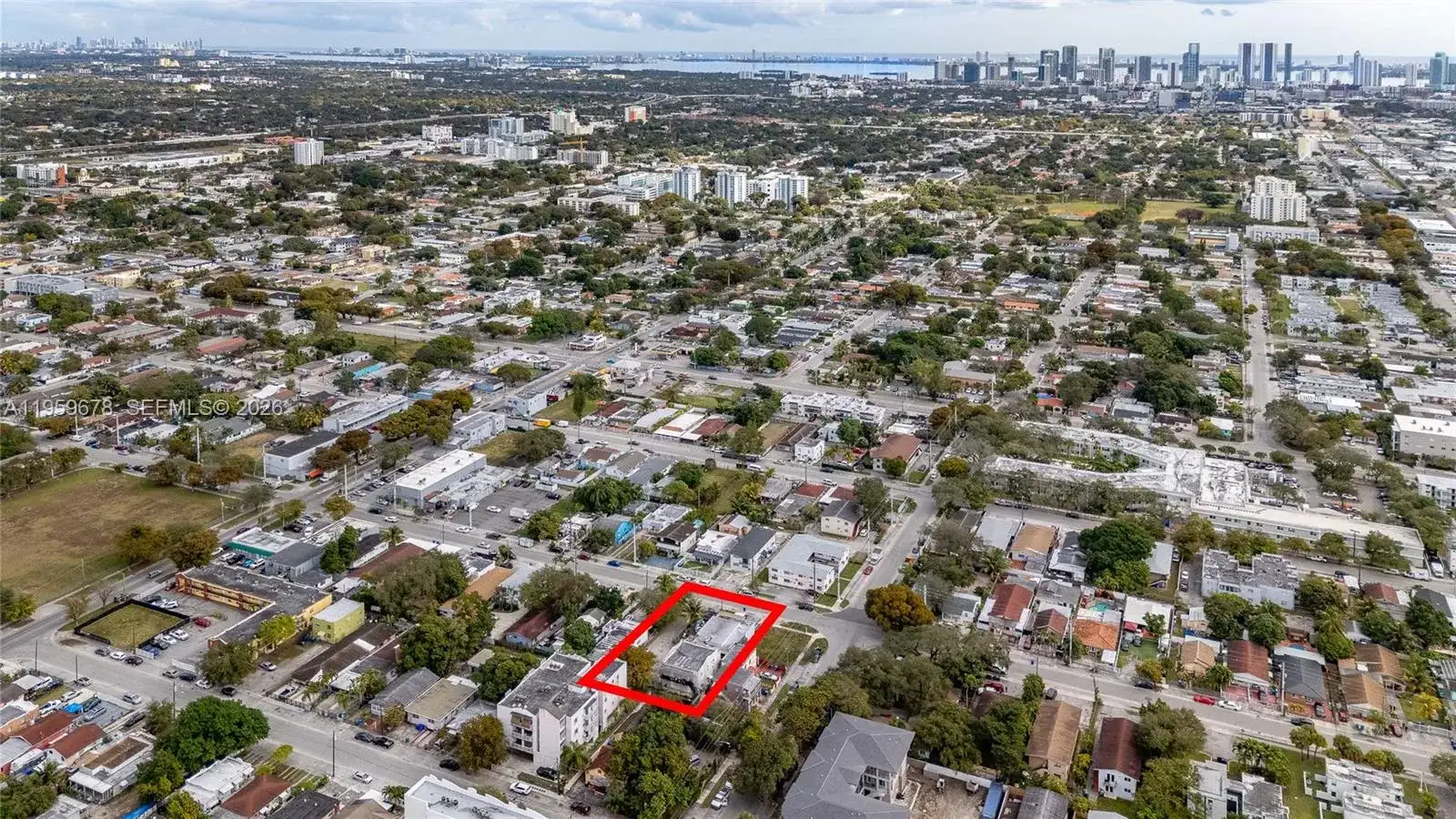 2616 NW 23rd Ave, Miami FL 33142 photo 2
