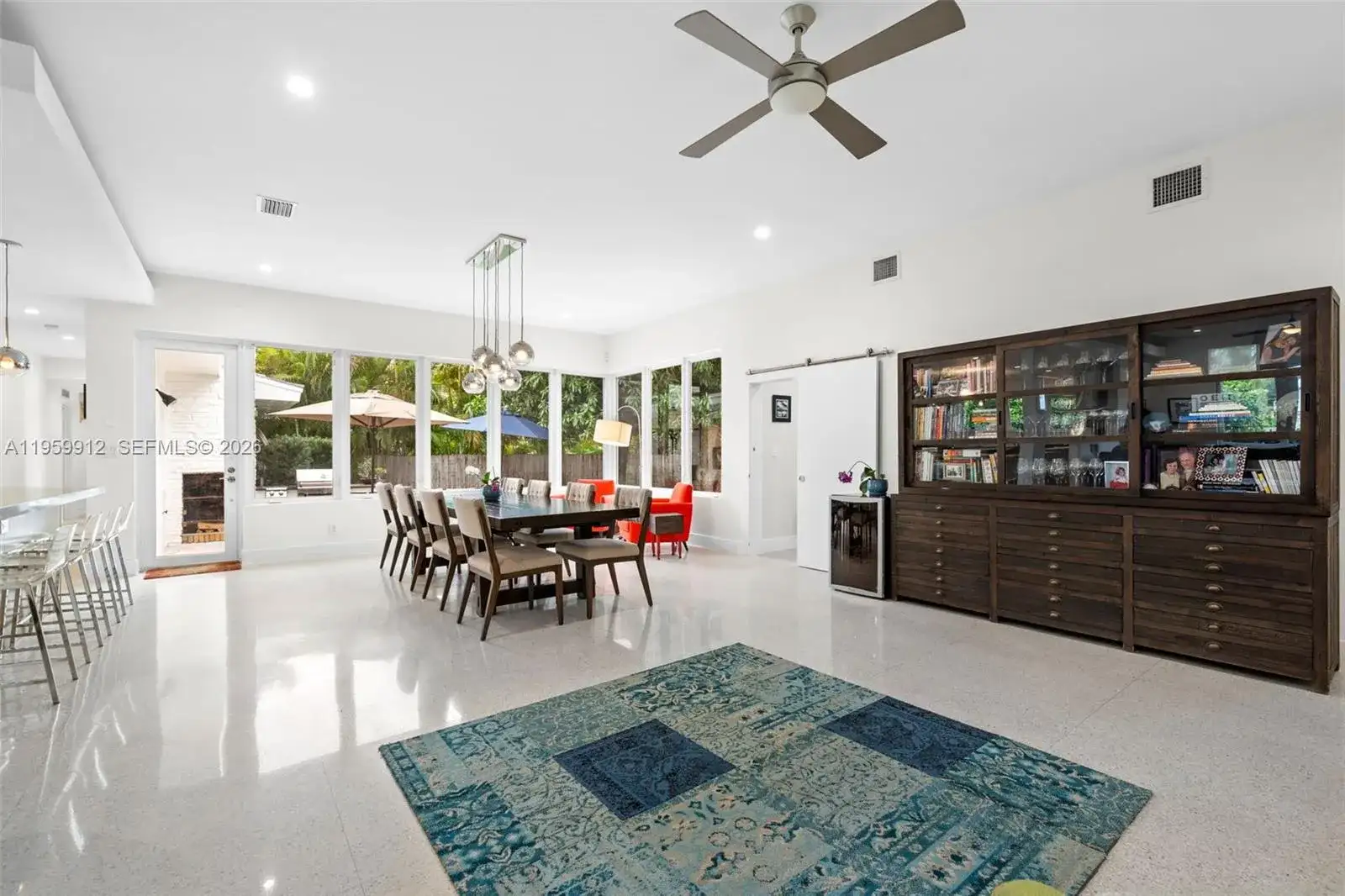 4595 N Jefferson Ave, Miami Beach FL 33140 photo 2