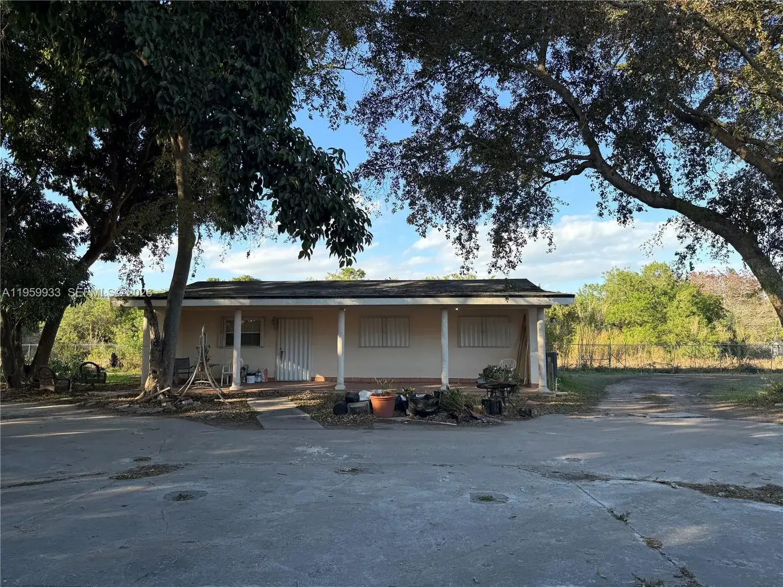 SW 136TH ST, Unincorporated Dade County FL 33196 photo 3