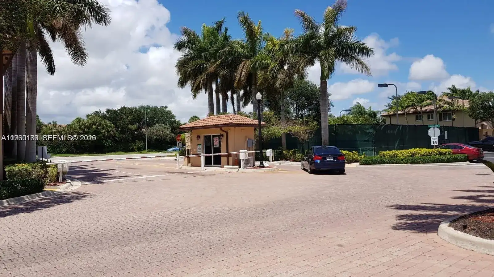 3525 Sonoma Dr, Riviera Beach FL 33404 photo 3