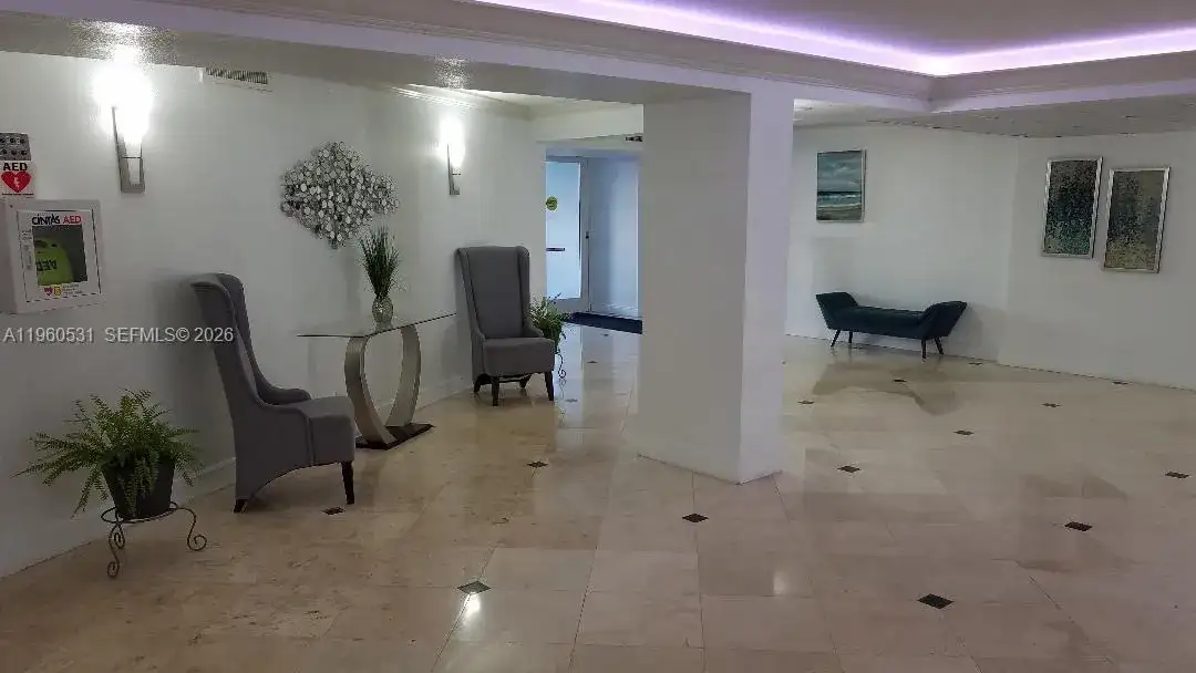 800 Parkview Dr # 416, Hallandale Beach FL 33009 photo 3