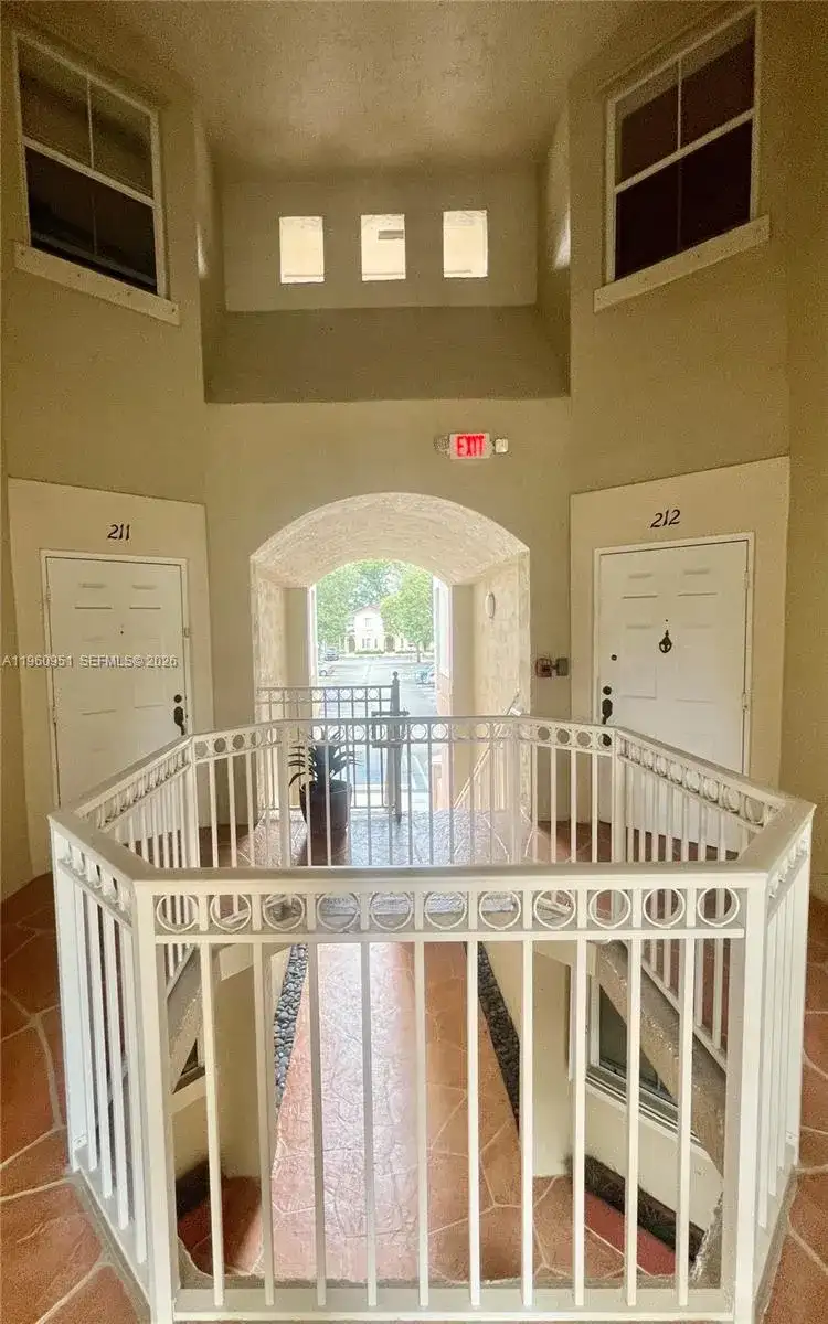 8970 W Flagler St # 212, Miami FL 33174 photo 3