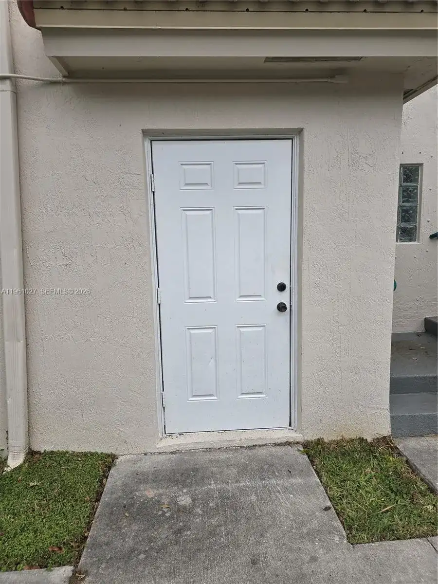 2930 SE 13th Ave # 52, Homestead FL 33035 photo 3