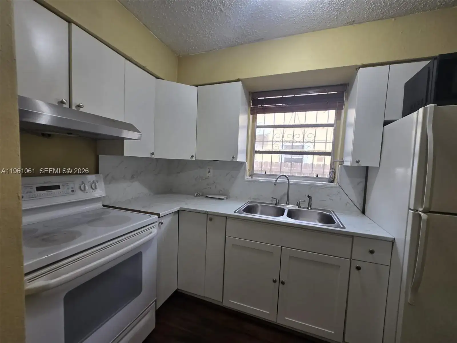 2835 NW 22nd Ave # 3, Miami FL 33142 photo 4