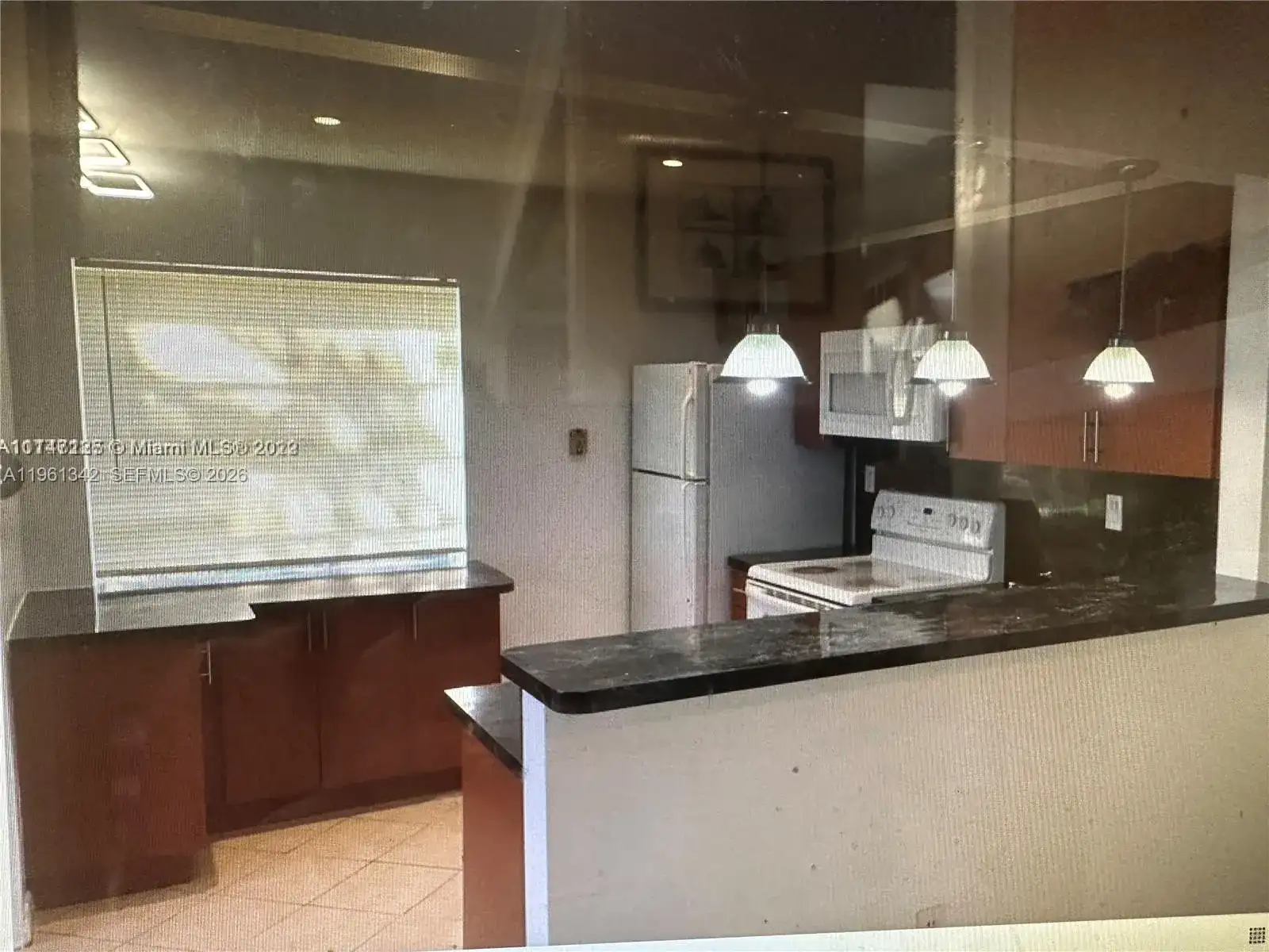 21343 NE 8th Ct # 3, Miami FL 33179 photo 3