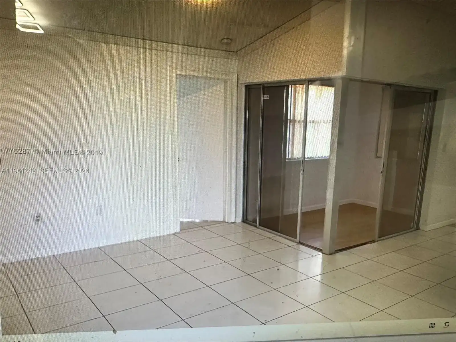 21343 NE 8th Ct # 3, Miami FL 33179 photo 4