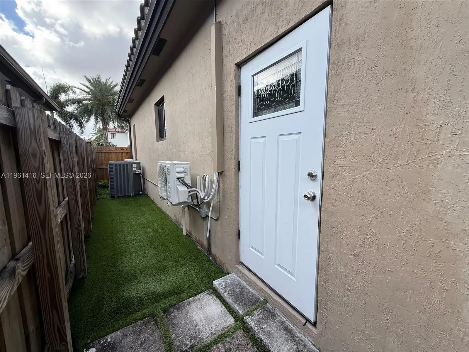 14434 SW 14th St # 1, Miami FL 33184 photo 4