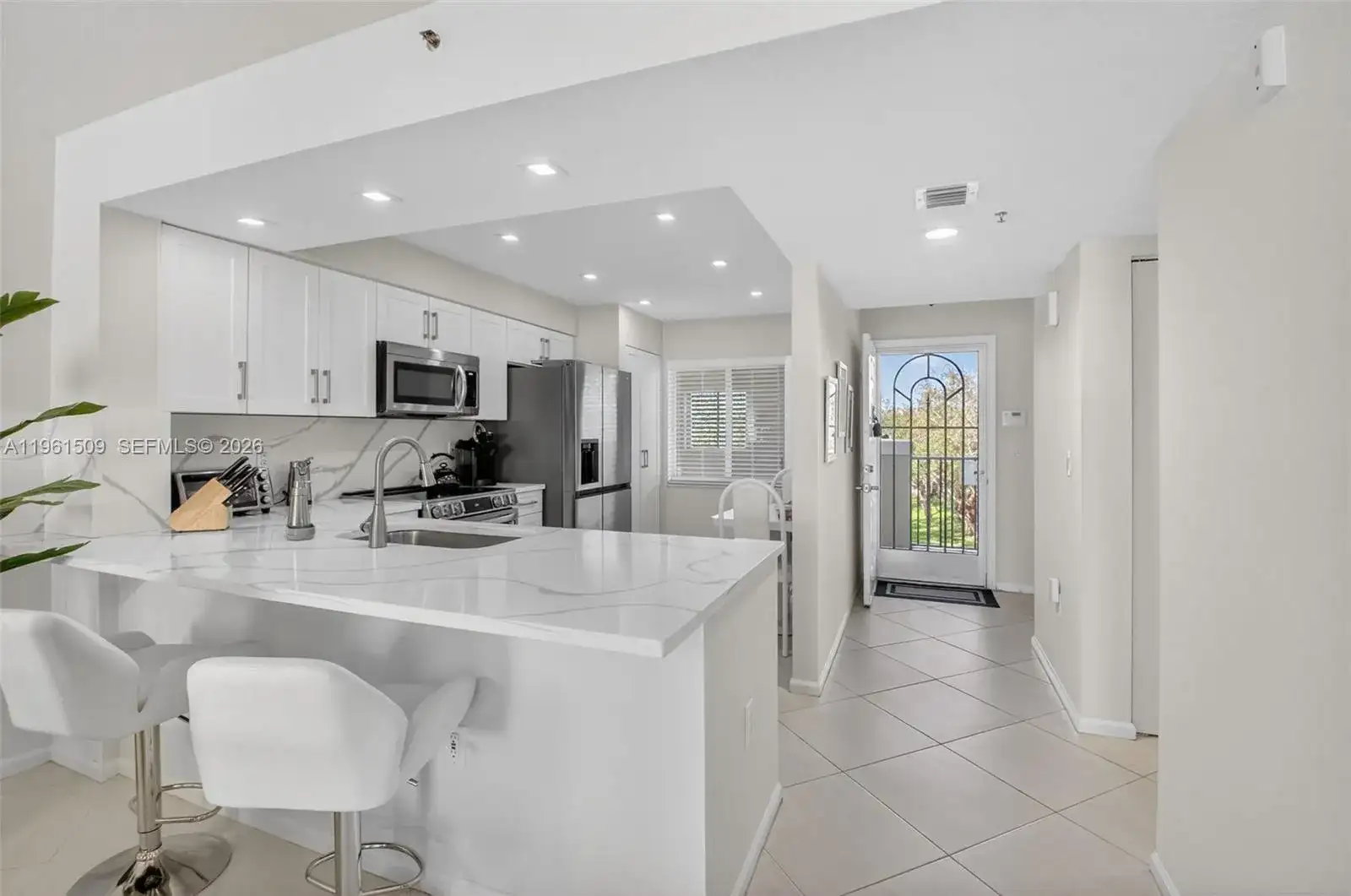 12540 Majesty Cir # 303, Boynton Beach FL 33437 photo 4