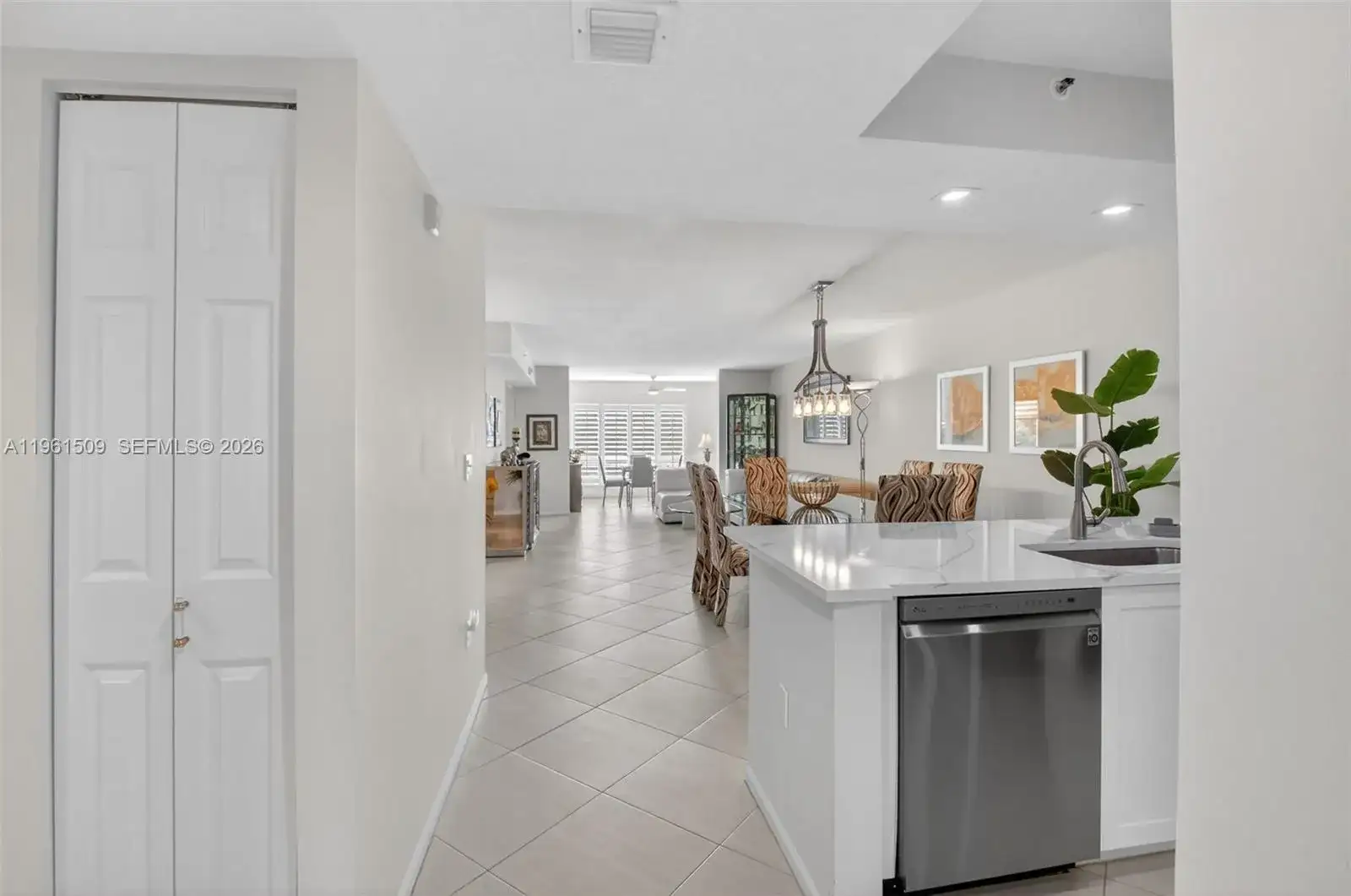 12540 Majesty Cir # 303, Boynton Beach FL 33437 photo 5