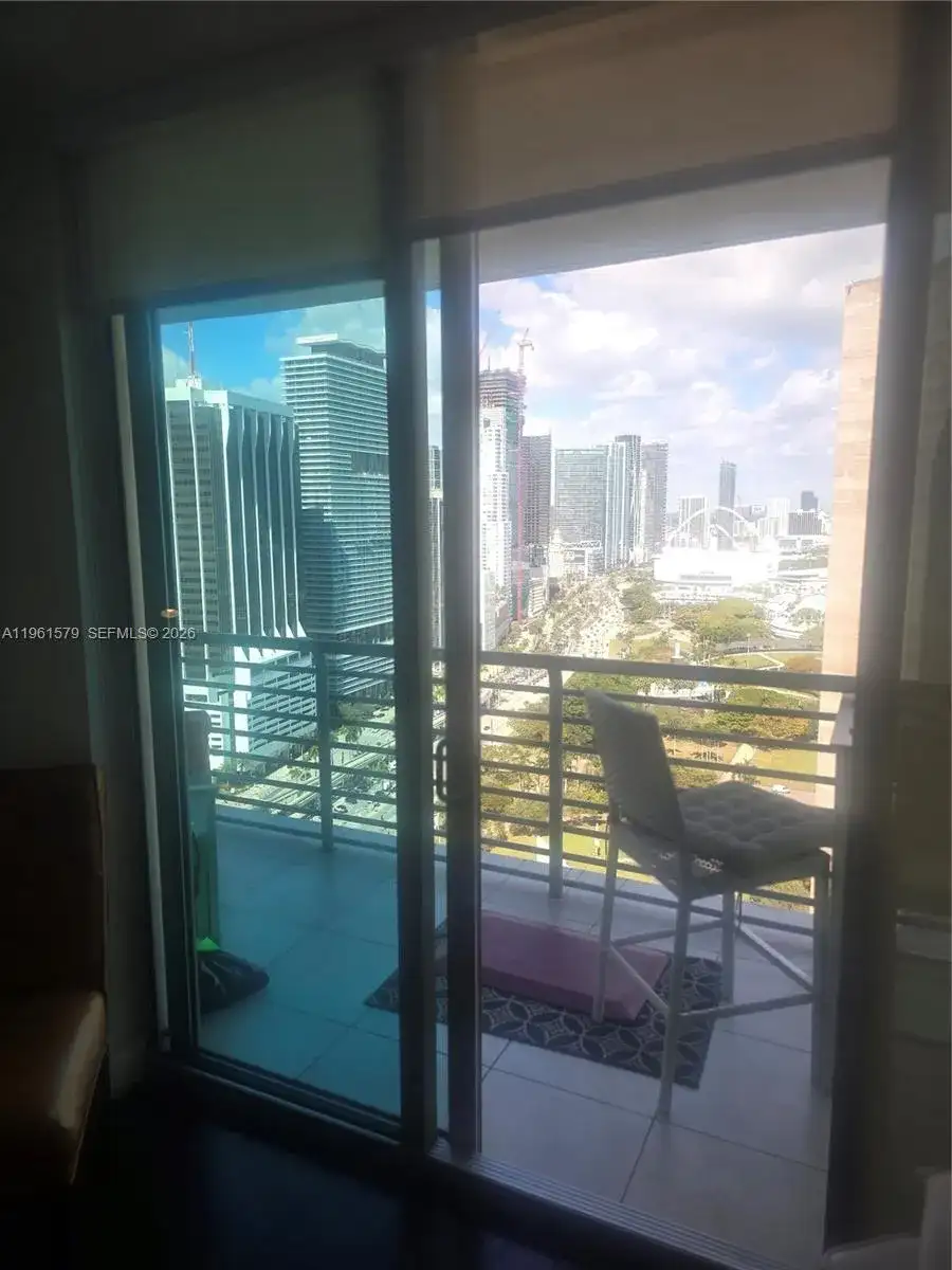 335 S Biscayne Blvd # 3400, Miami FL 33131 photo 3