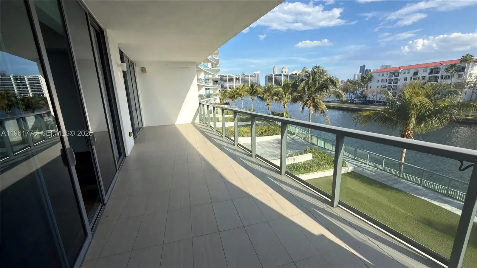 3250 NE 188th St # 204, Aventura FL 33180 photo 3