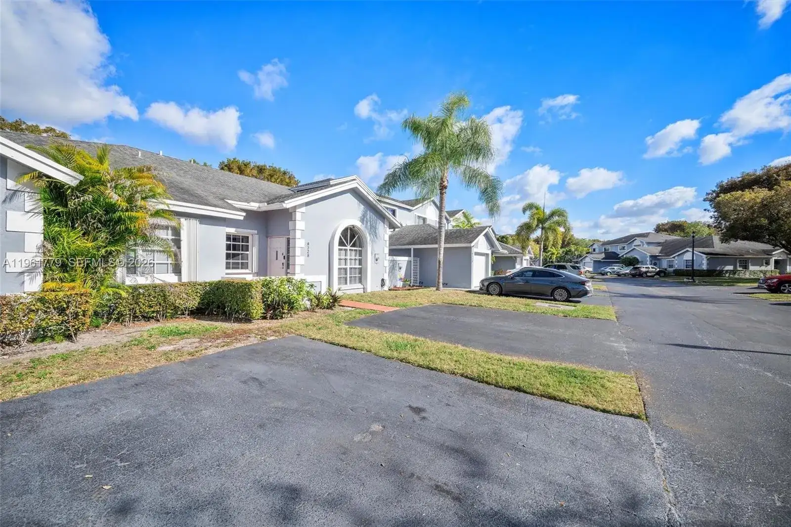 9728 SW 142nd Pl, Miami FL 33186 photo 3