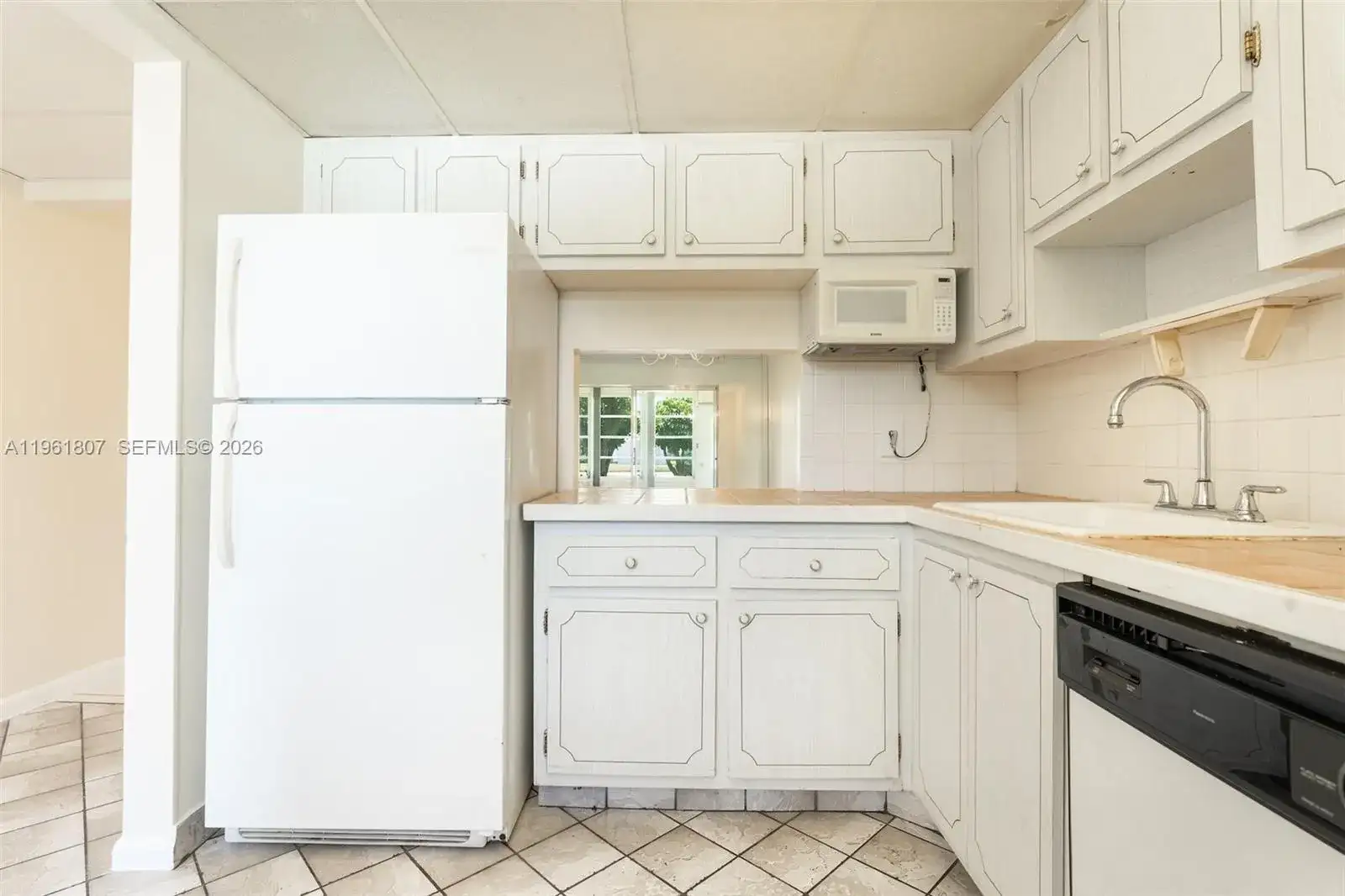 7877 Golf Cir Dr # 108, Margate FL 33063 photo 4