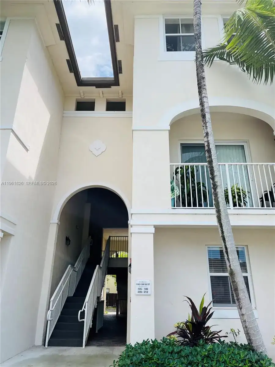 11601 NW 89th St # 106, Doral FL 33178 photo 5