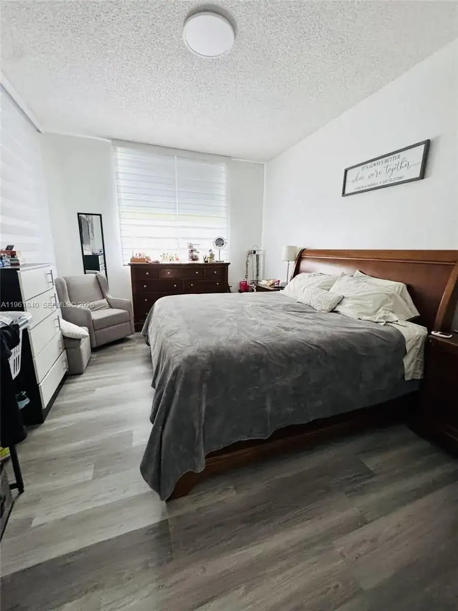 9725 NW 52nd St # 114, Doral FL 33178 photo 5