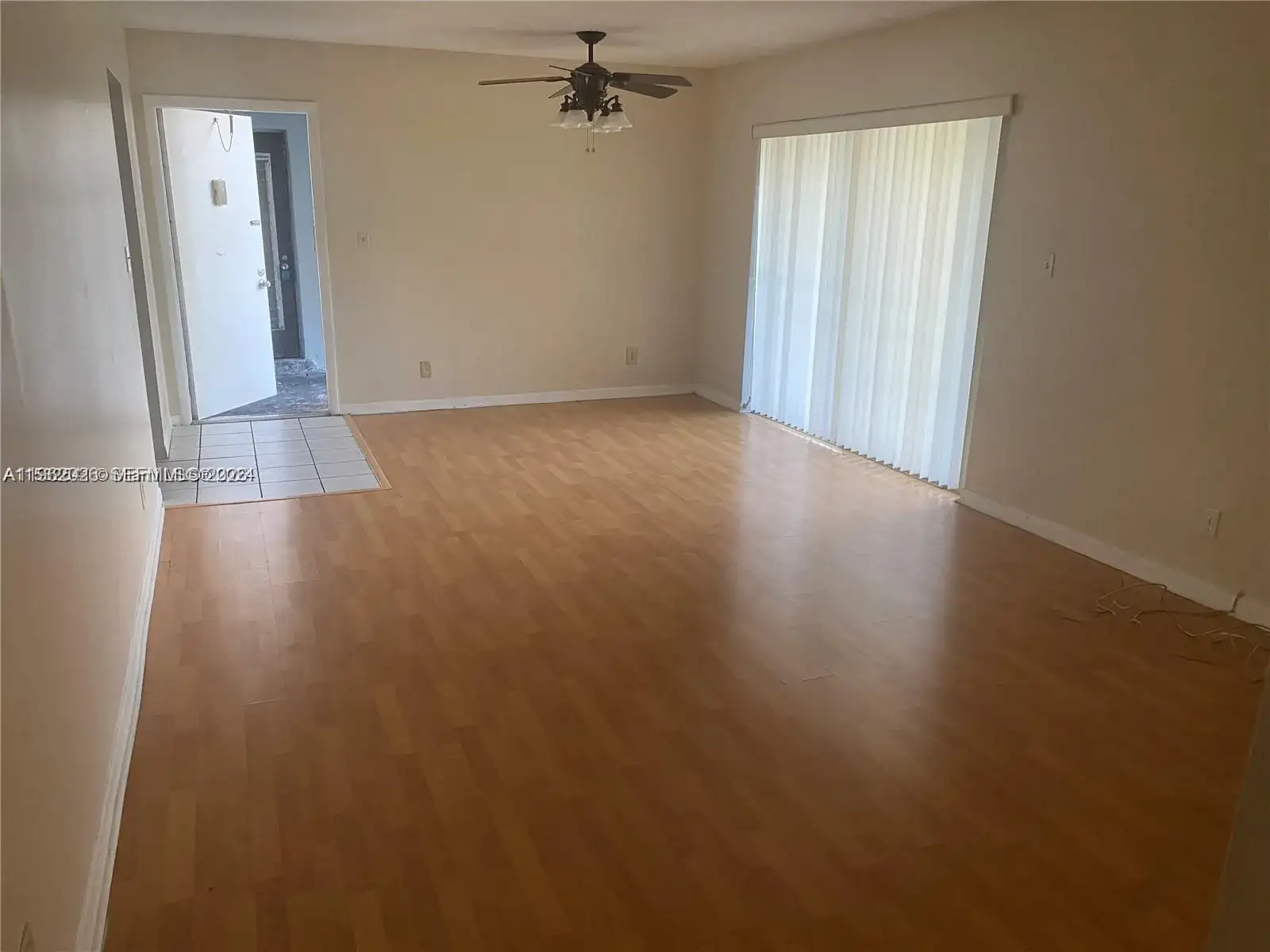 335 W Laurel Dr # 1M, Margate FL 33063 photo 4