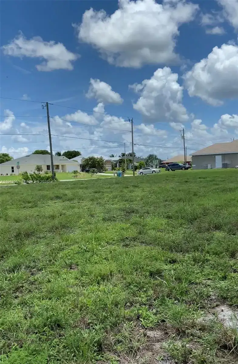 2 NW 13TH PL, Cape Coral FL 33993 photo 2