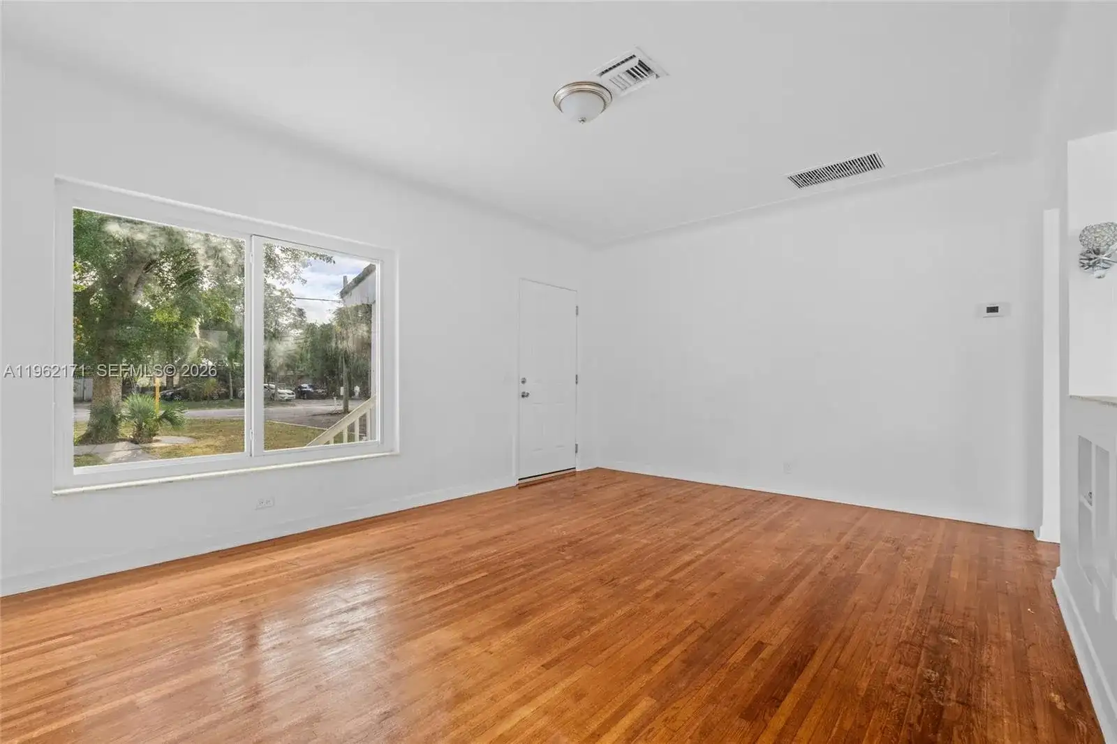 201 S Biscayne River Dr #0, Miami FL 33169 photo 5