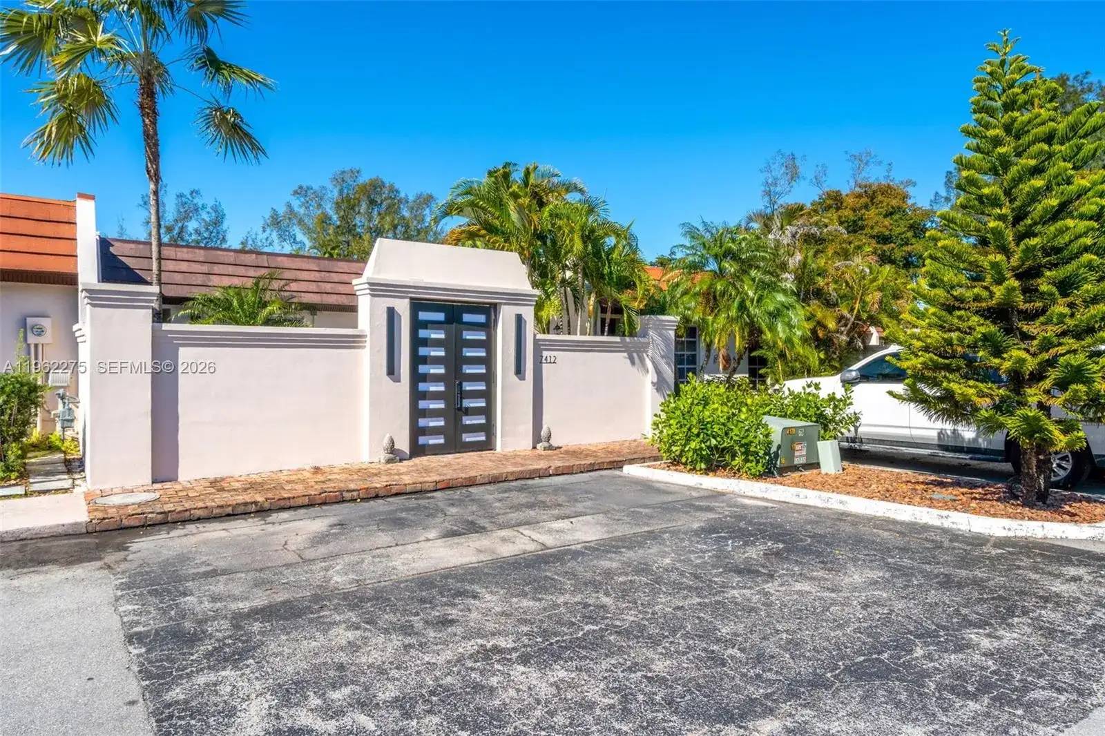 7412 Big Cypress Dr, Miami Lakes FL 33014 photo 5