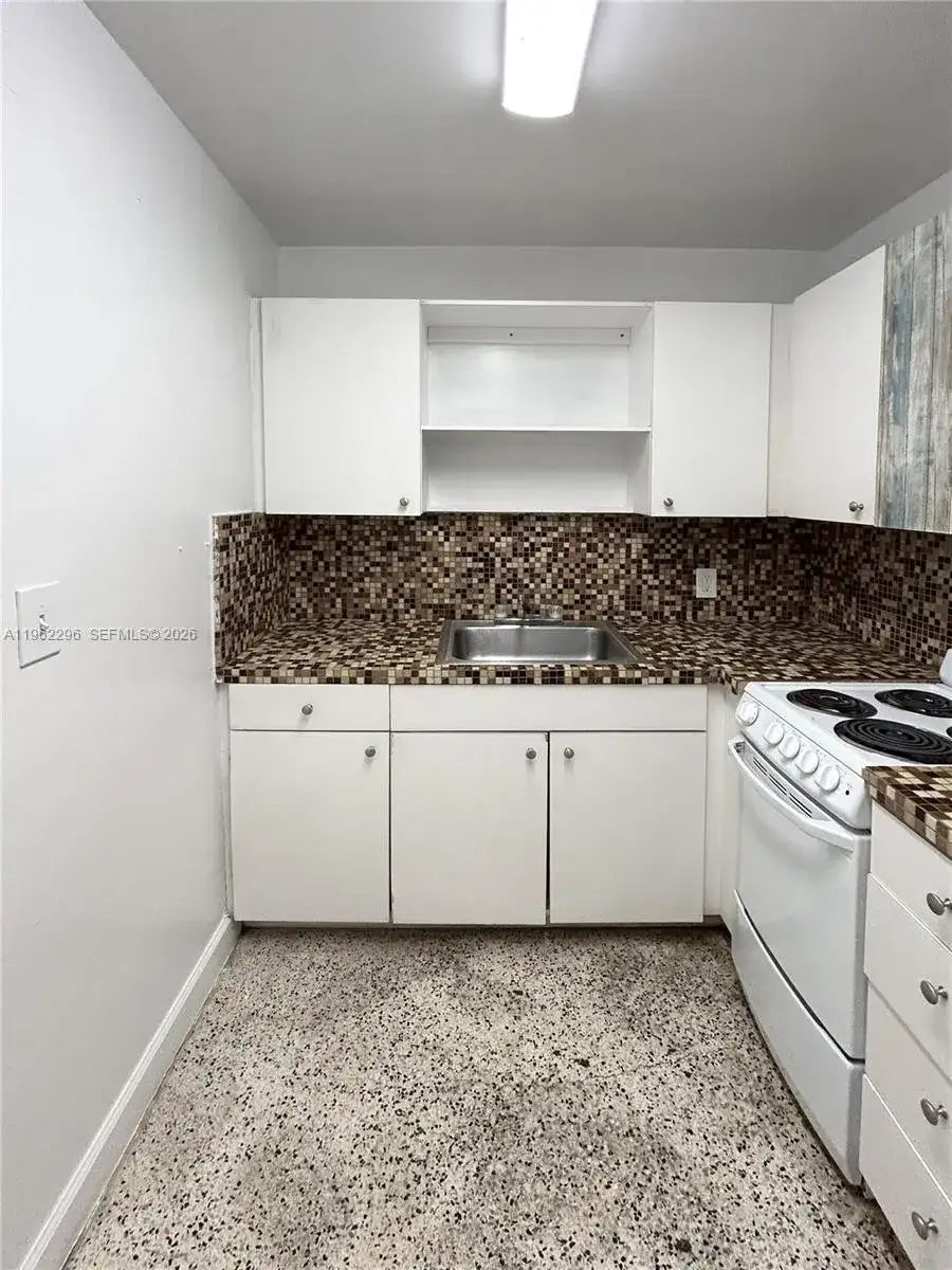 699 NE 86th St # 2, Miami FL 33138 photo 2