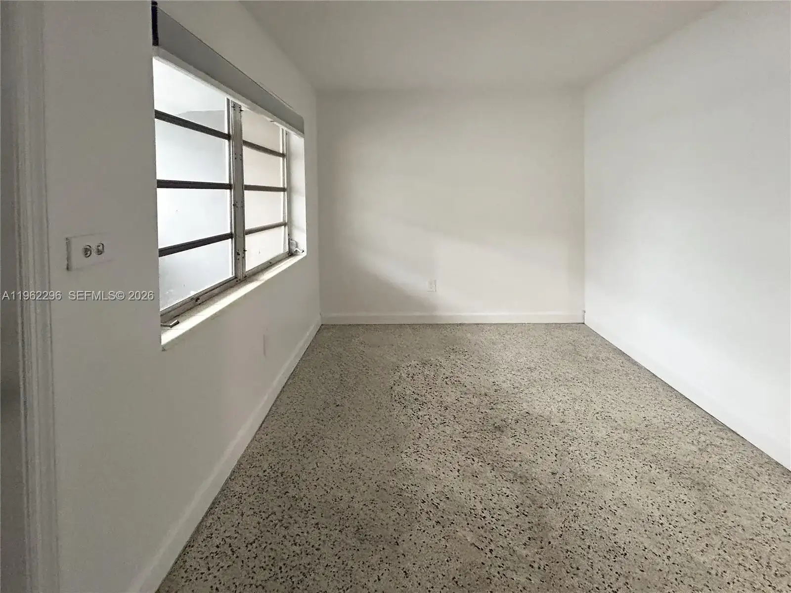 699 NE 86th St # 2, Miami FL 33138 photo 4