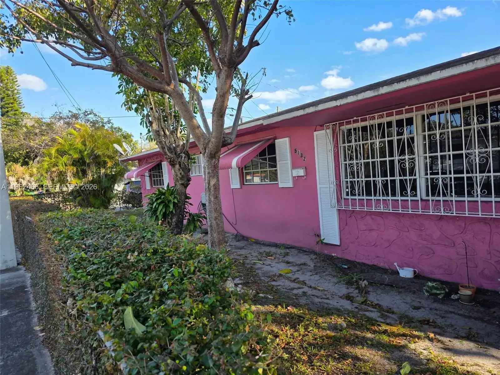 5132 NW 14th Ave, Miami FL 33142 photo 2