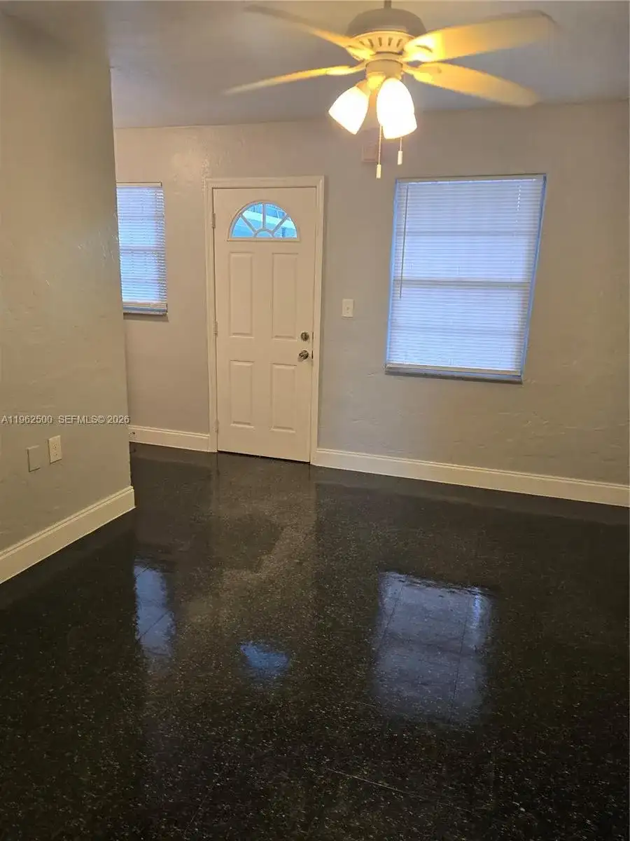 1520 NW 61st St # 16, Miami FL 33142 photo 5