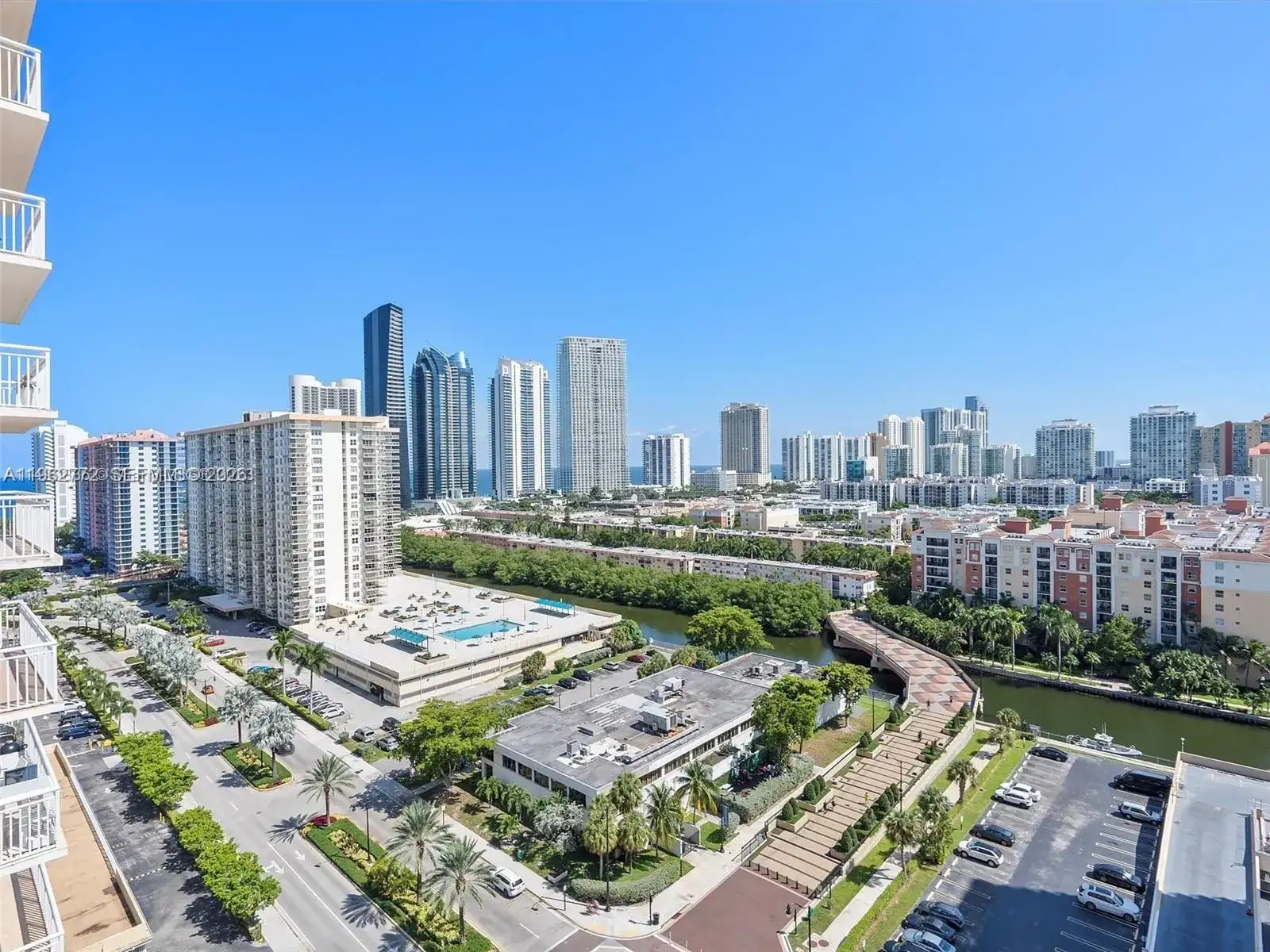 251 174th St # 1715, Sunny Isles Beach FL 33160 photo 2