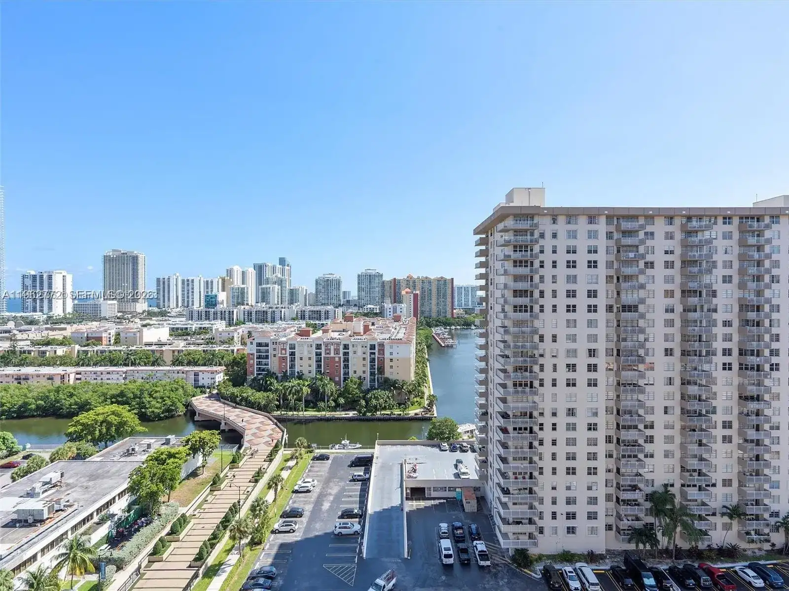 251 174th St # 1715, Sunny Isles Beach FL 33160 photo 3