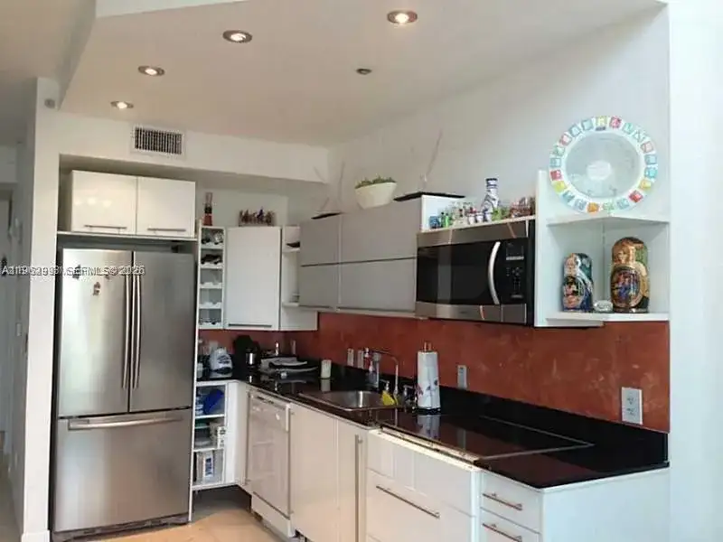 690 SW 1st Ct # 1506, Miami FL 33130 photo 4