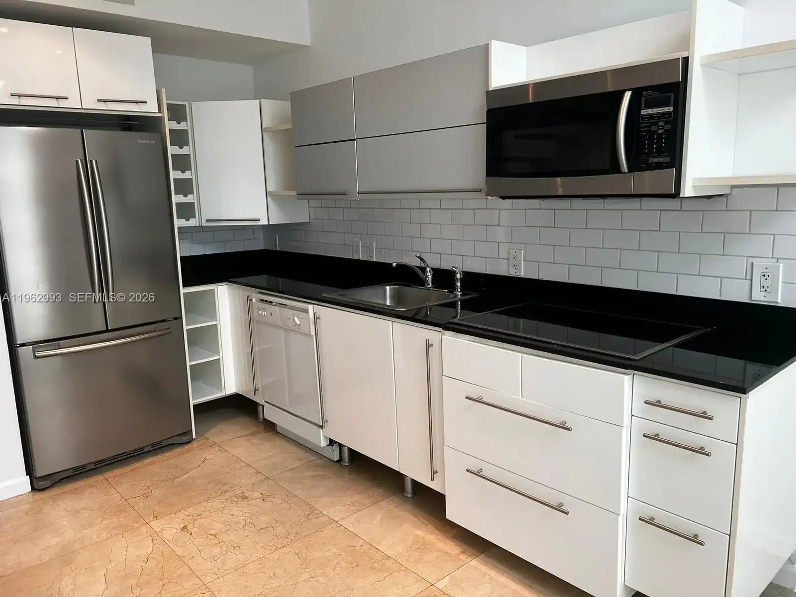 690 SW 1st Ct # 1506, Miami FL 33130 photo 5