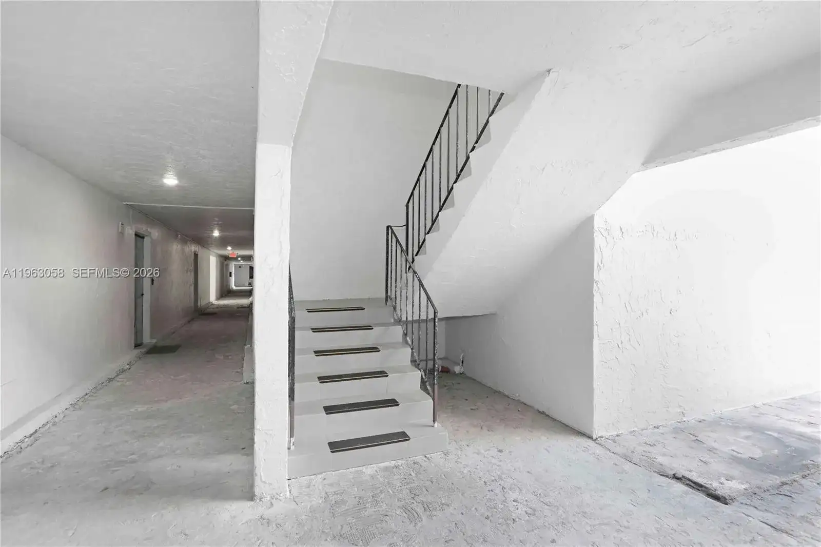 1275 W 35th St # 45B, Hialeah FL 33012 photo 3
