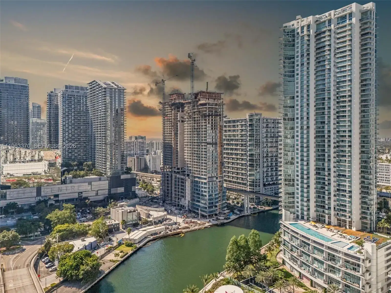92 SW 3rd St # 3611, Miami FL 33130 photo 3