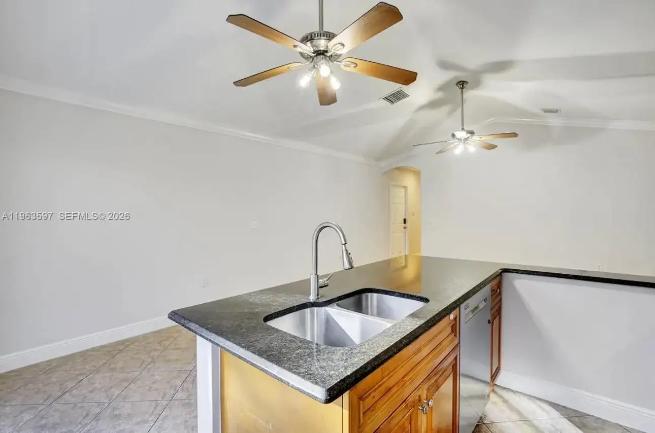 4728 Clemens St # 0, Lake Worth FL 33463 photo 3