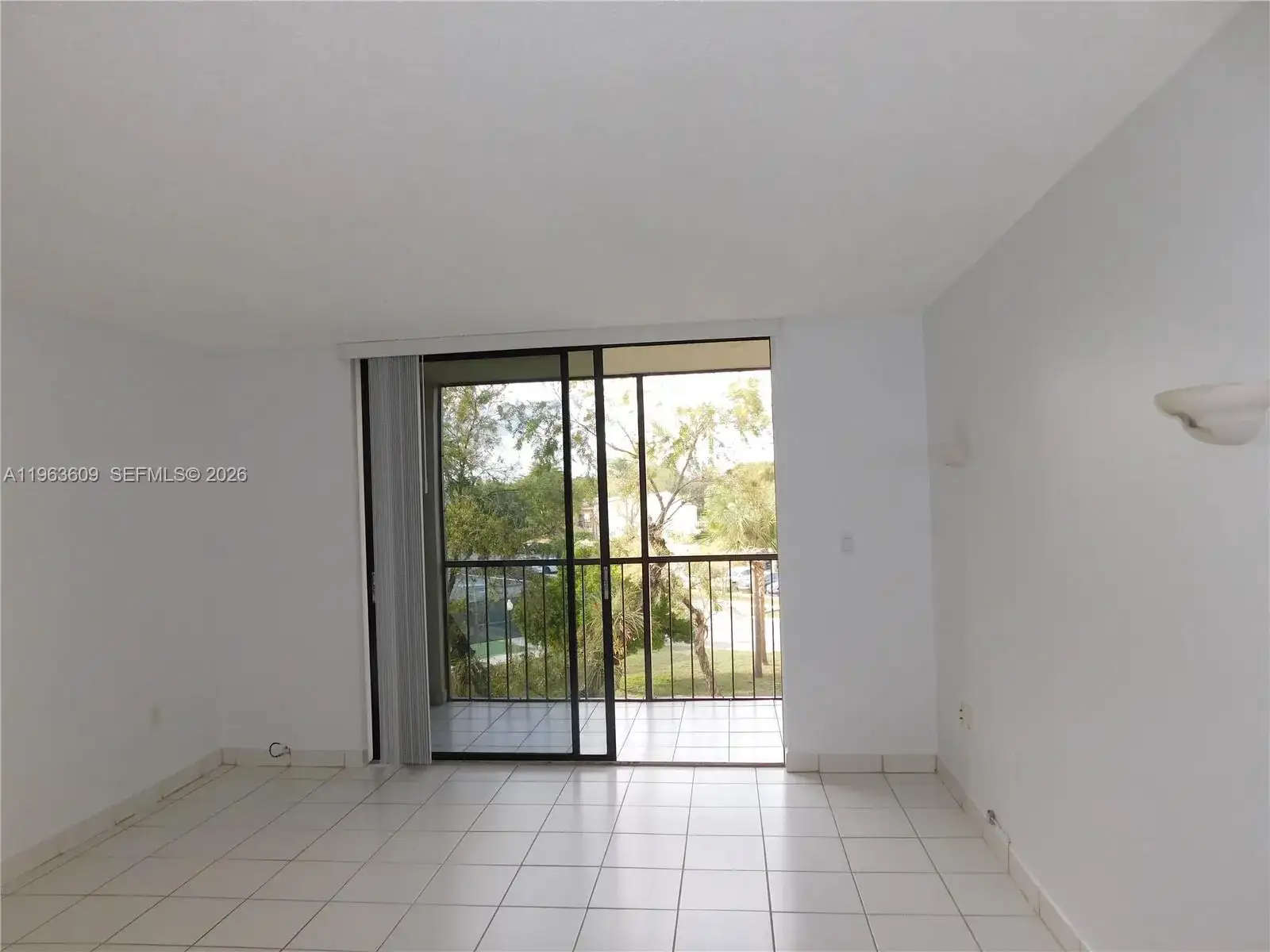 8025 SW 107th AV # 321, Miami FL 33173 photo 5