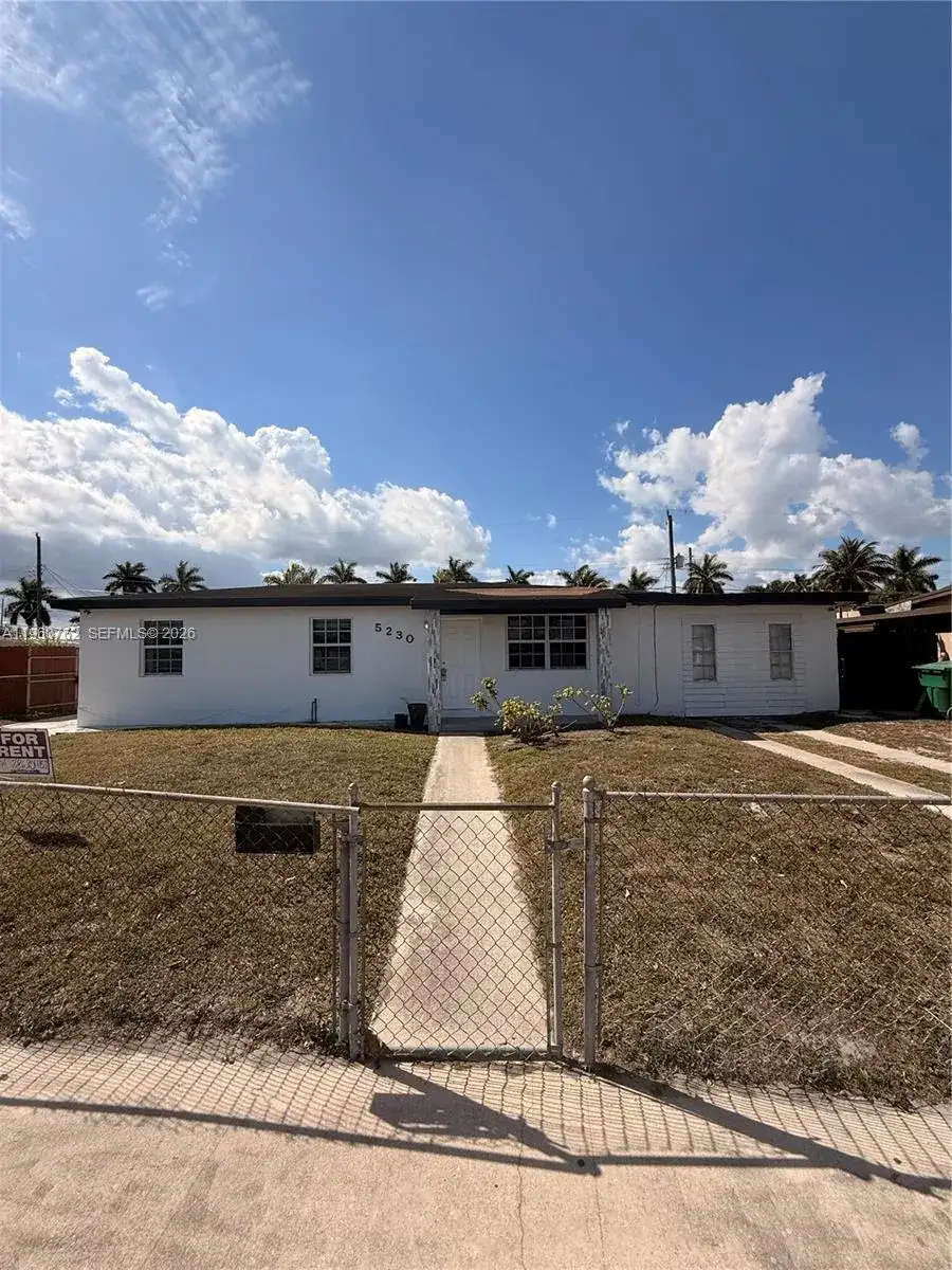 5230 SW 116th Ave # 1, Miami FL 33165 photo 2