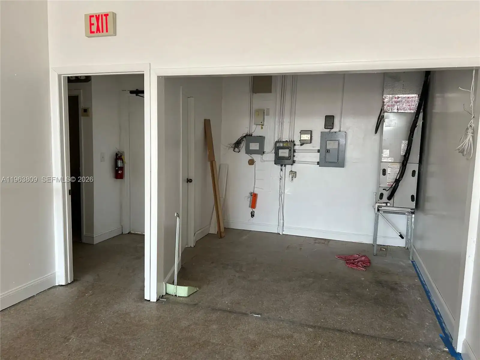 5388 W 16th Ave, Hialeah FL 33012 photo 3