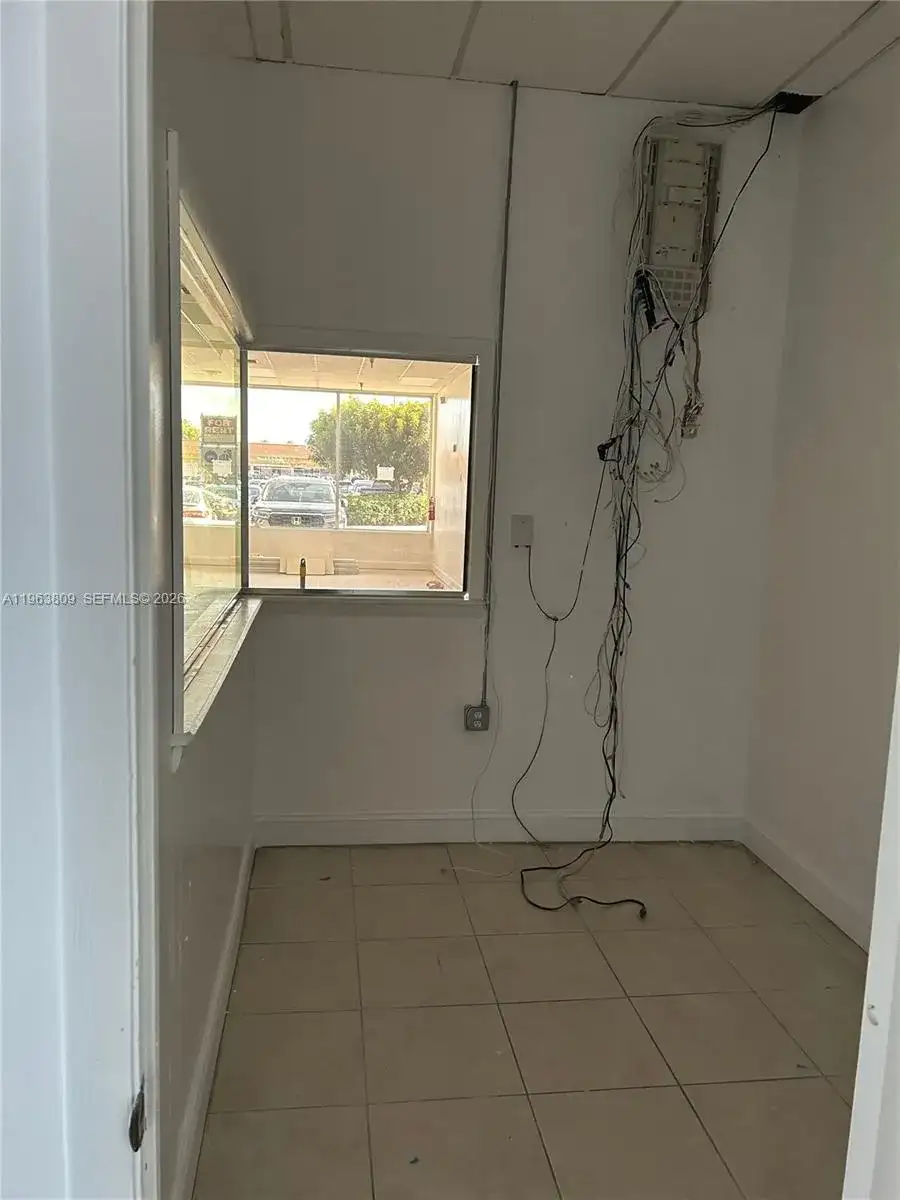5388 W 16th Ave, Hialeah FL 33012 photo 5