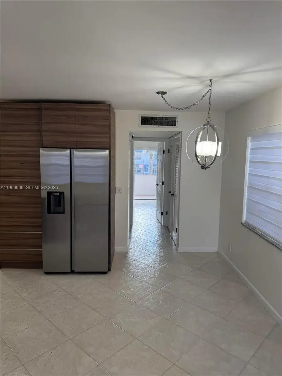 319 Normandy G # 319, Delray Beach FL 33484 photo 3