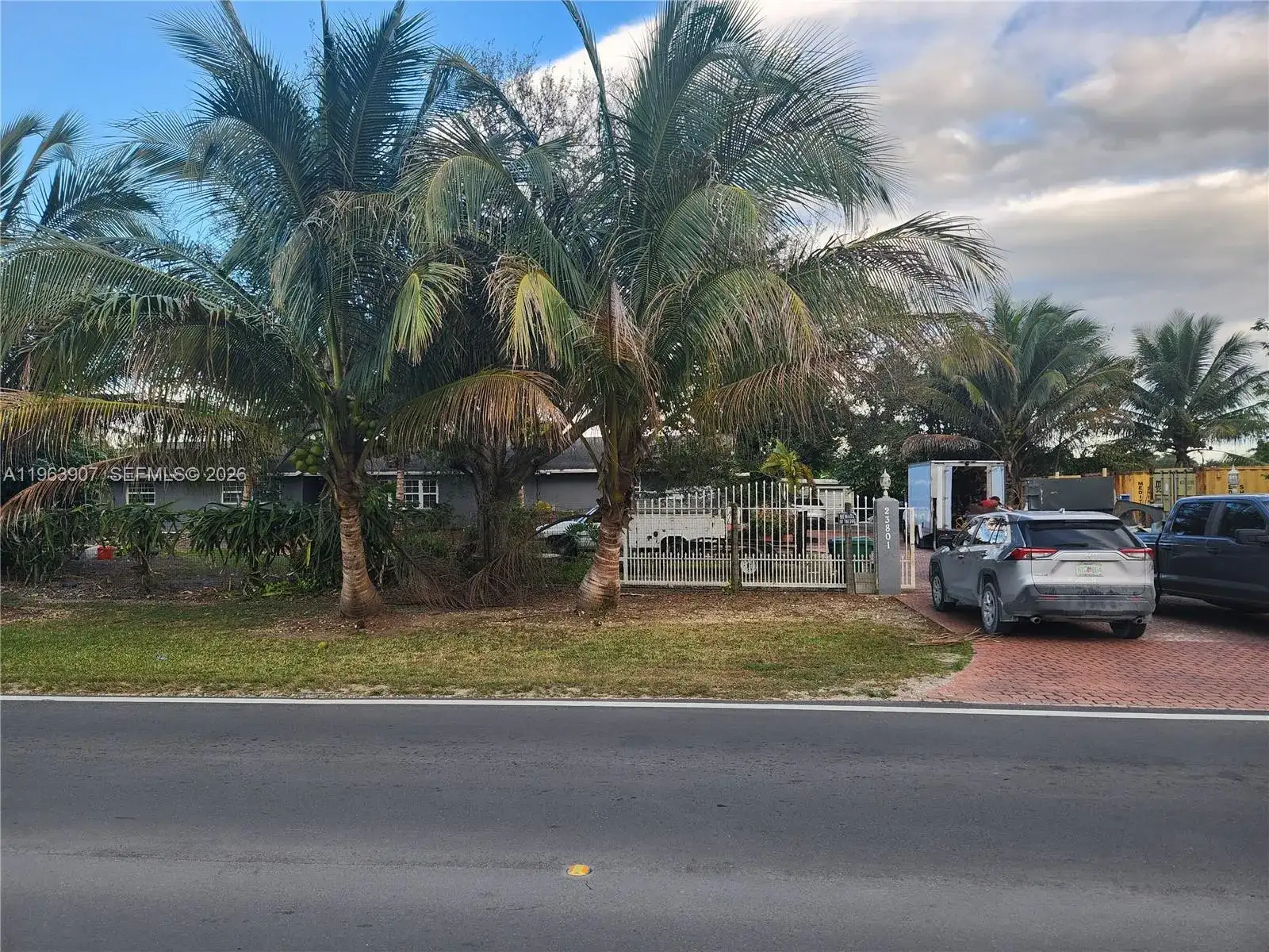 23801 SW 217th Ave, Homestead FL 33031 photo 2