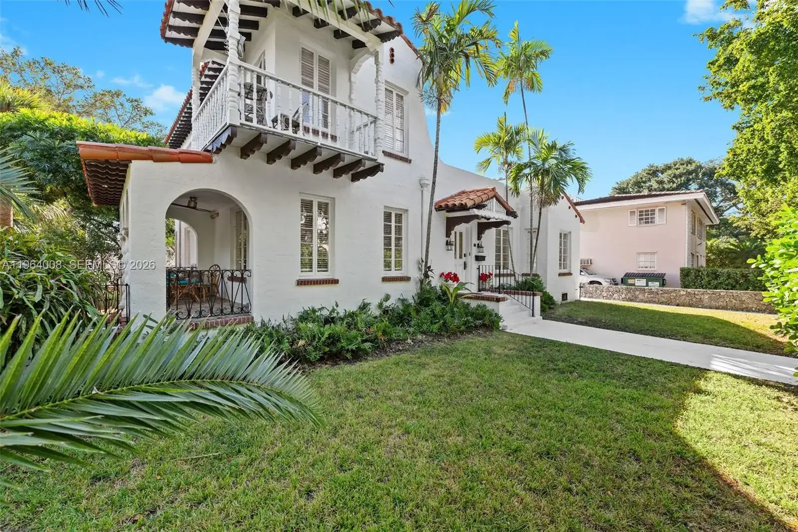 36 Phoenetia Ave, Coral Gables FL 33134 photo 2
